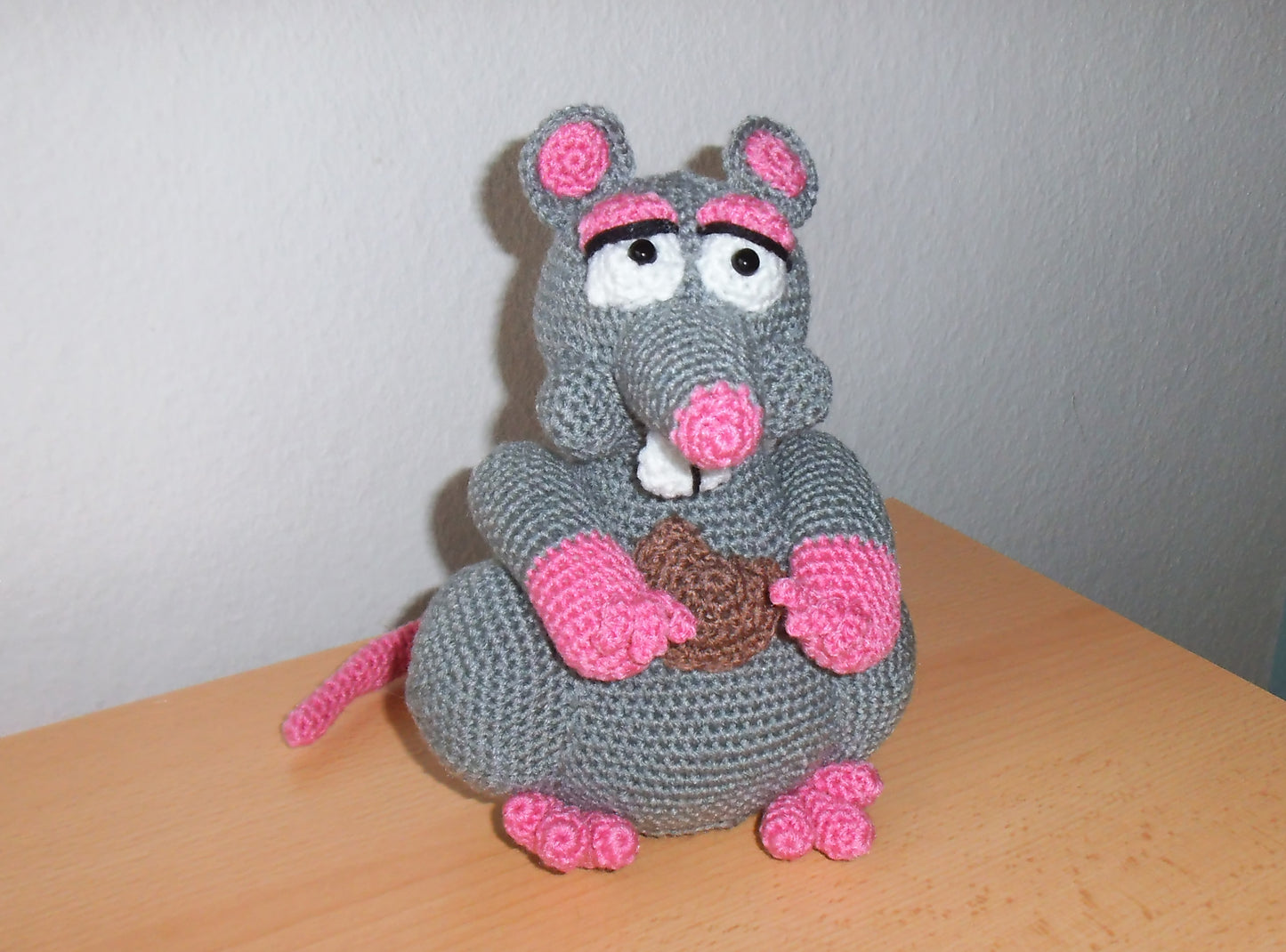 Renate, die verfressene Ratte Häkelanleitung