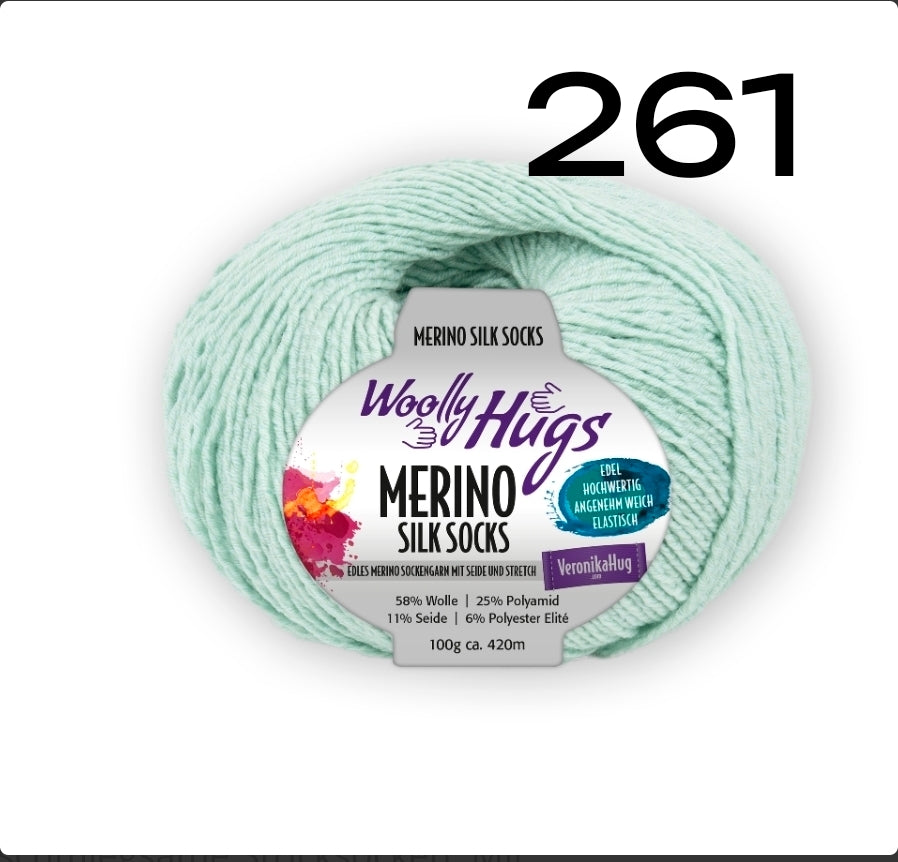 Merino Silk Socks von Woolly Hugs