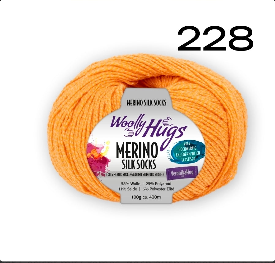 Merino Silk Socks von Woolly Hugs