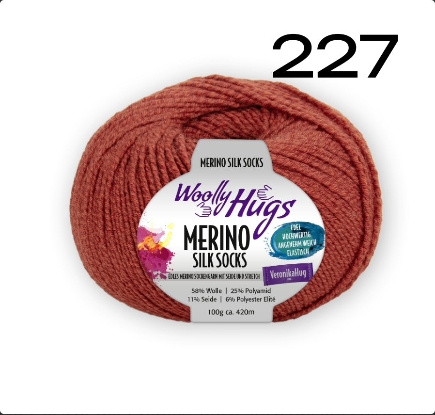 Merino Silk Socks von Woolly Hugs